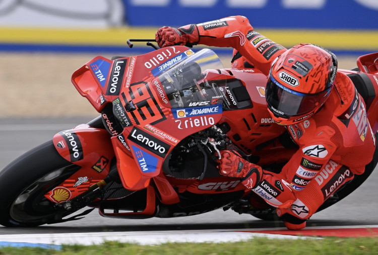 Marc Marquez taklukkan sirkuit Brno