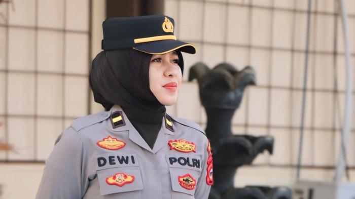Ipda Dewi Suharti resmi pimpin Unit PPA Polres Palopo, polwan asal Luwu yang lolos Polri di usia 17 tahun.