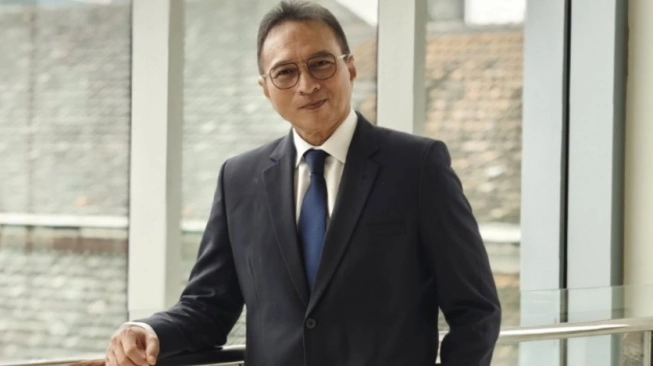 dr. Piprim tetap melayani