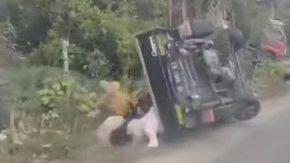 Sopir tambah gas mendadak