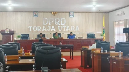 Anggota DPRD Toraja Utara menggelar paripurna membahas polemik PPPK siluman Toraja Utara di Rantepao.