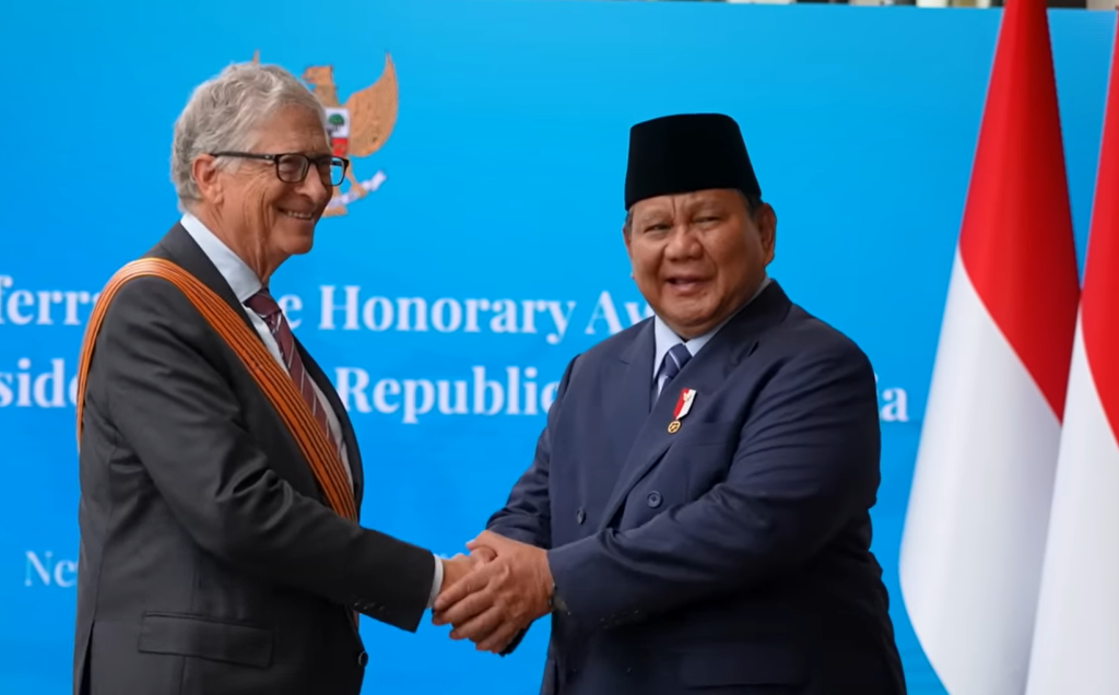 Presiden Prabowo Anugerahkan Bintang Jasa Utama kepada Bill Gates